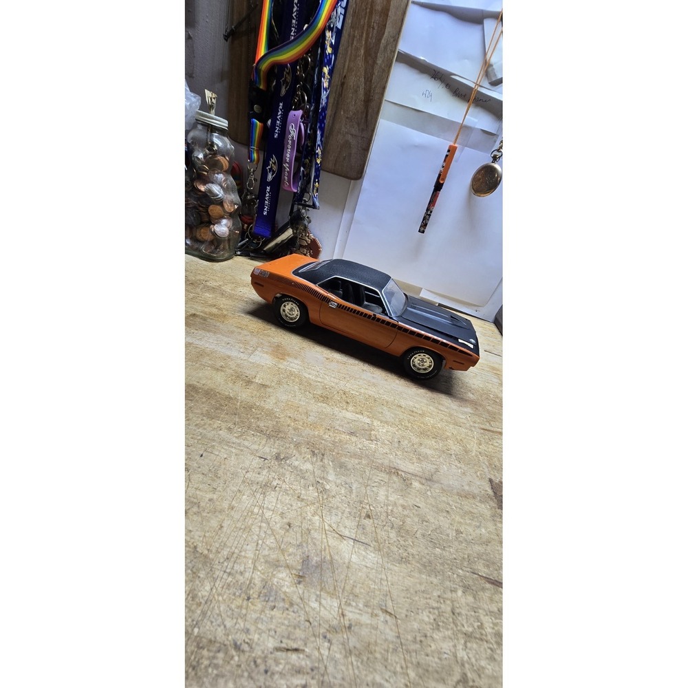 1970 Plymouth Cuda Orange with Black Hood and Stripes 1/25 Diecast Model (Parts)